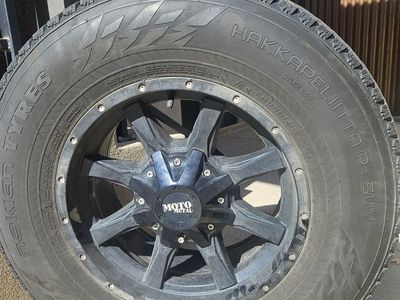 Tires & Wheels