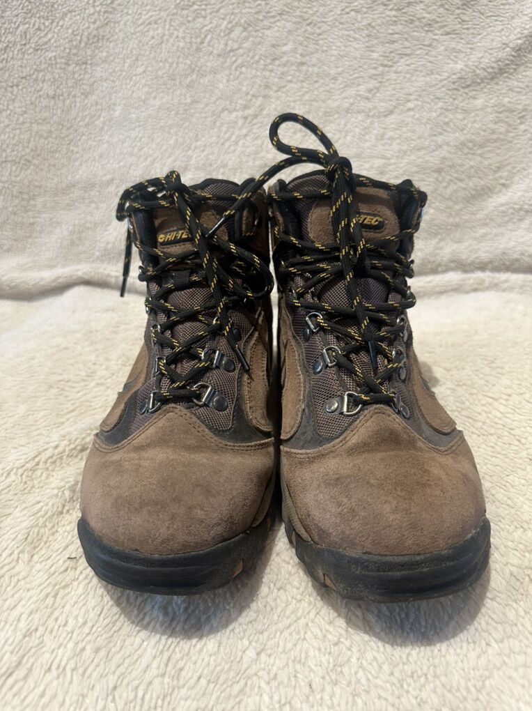 Hi-Tec Men’s 12 Waterproof Mid Hiking Boots