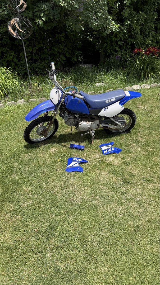 Yamaha TTR 90 Dirt Bike - Blue, Used (Parts Included)