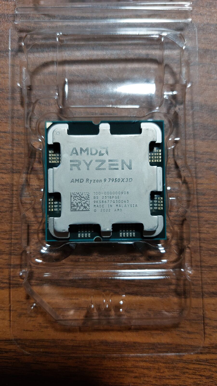 AMD 7950 X3D CPU Ryzen AM5 Socket Lightly Used.