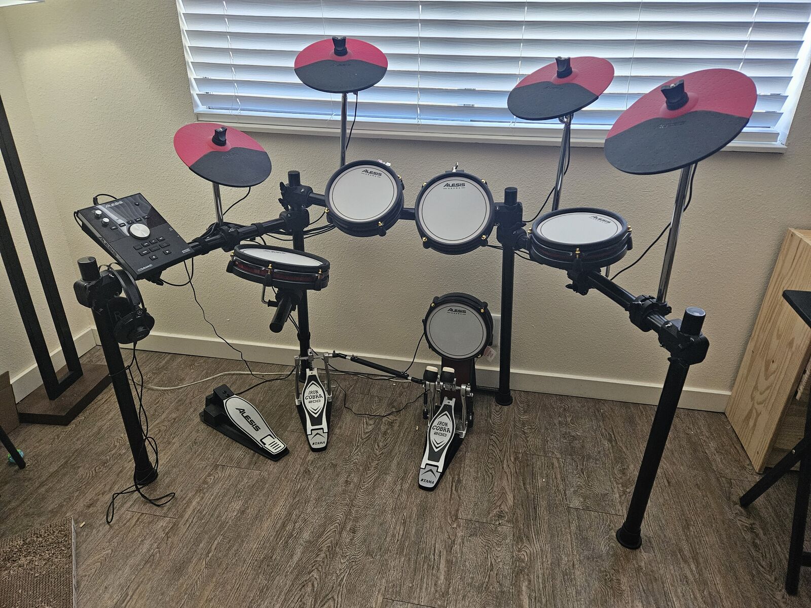 Alesis Command X Mesh Kit - SE + Double Bass Pedal