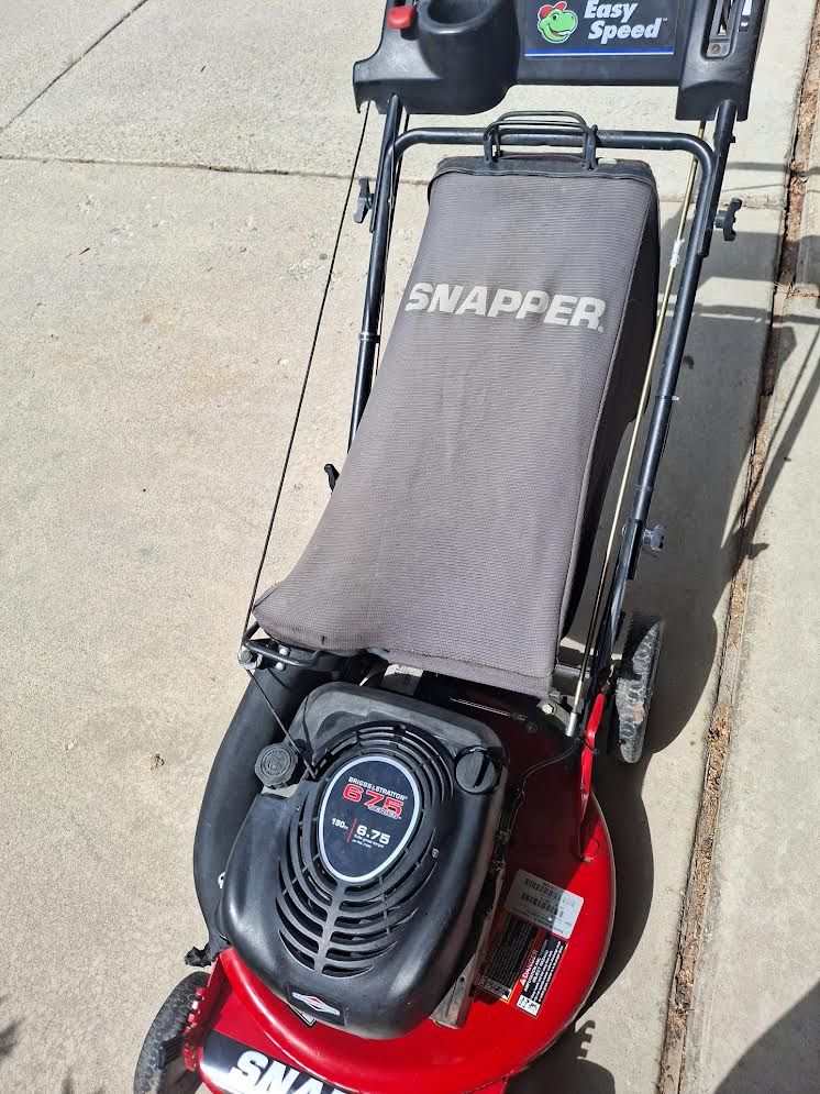 Snapper Heavy Duty Self Propelled Mower with extras!