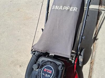 Snapper Heavy Duty Self Propelled Mower with extras!