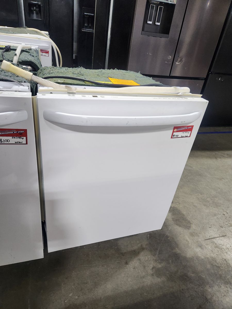 GE Appliances White Built-In Dishwasher - Standard Size, Fully Functional