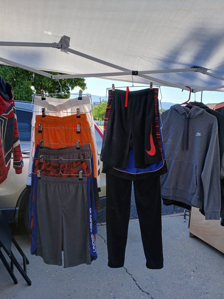 MULTI FAMILY YARD SALE