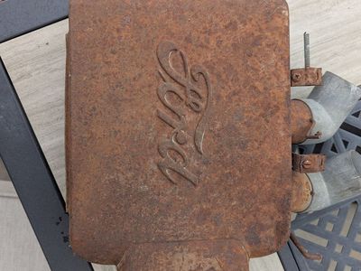 Ford heating cooling air flow box