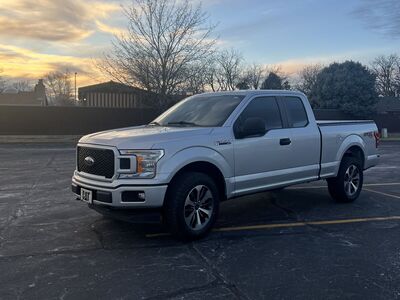 2019 FORD F150 STX