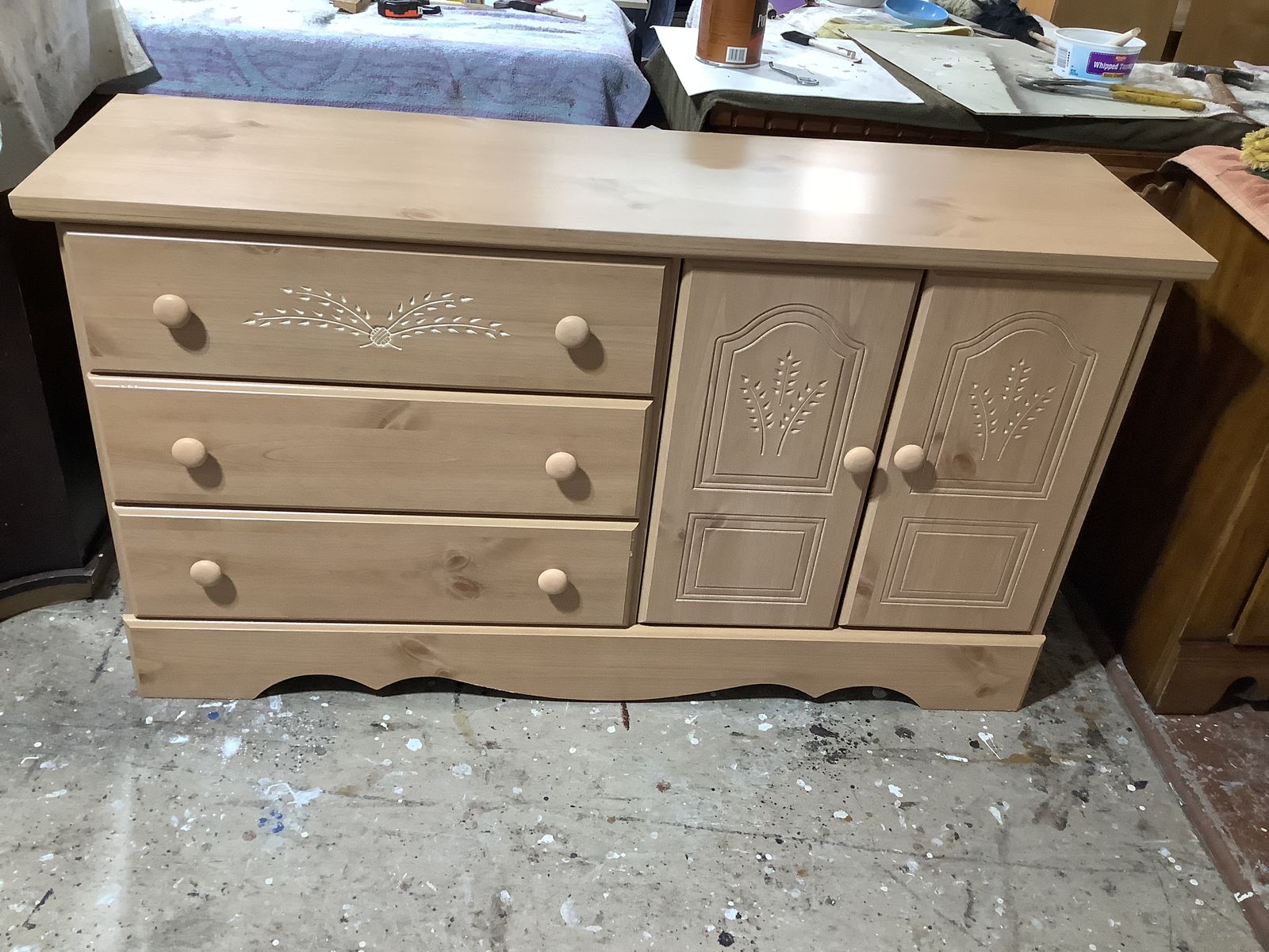 New 3 Drawer Dresser W/Cabinet
