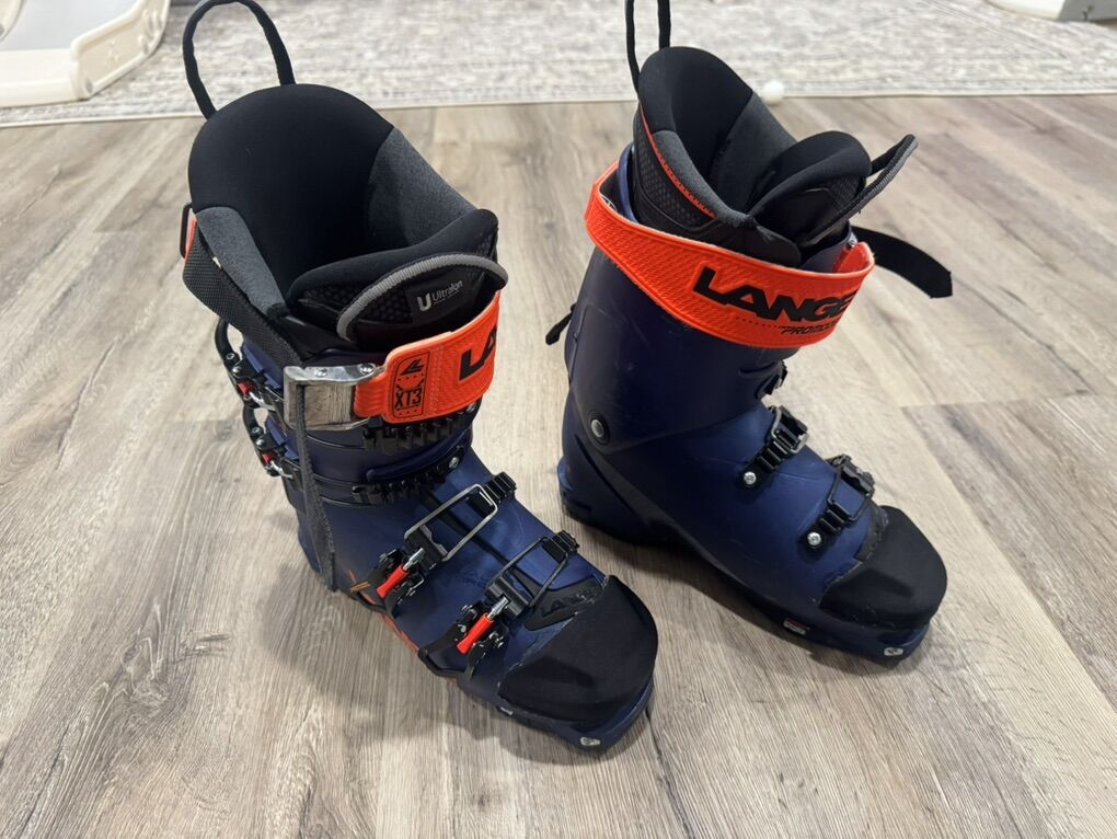 Lange XT3 140 LV ski boots 25.5 mens