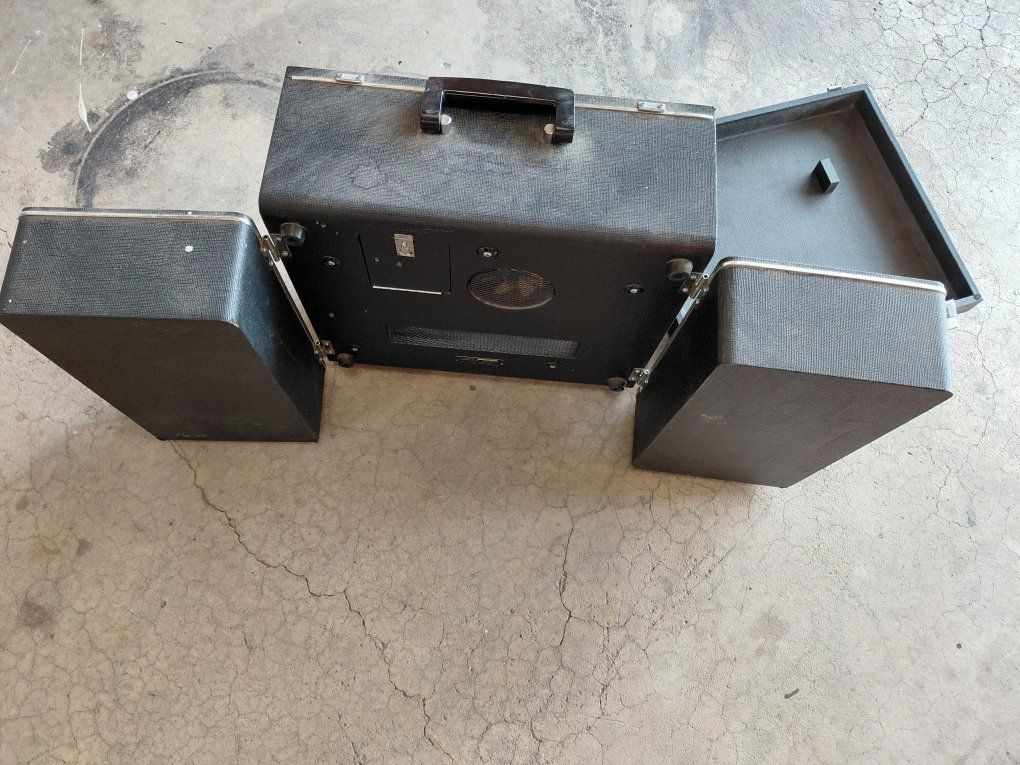 Main image 7