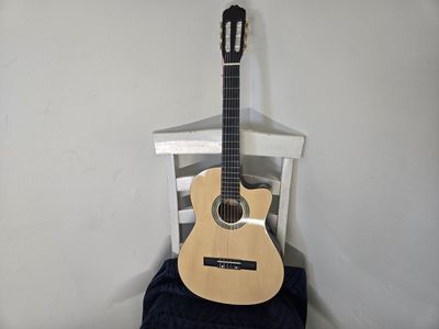 Classical Acoustic Guitar - Brand New