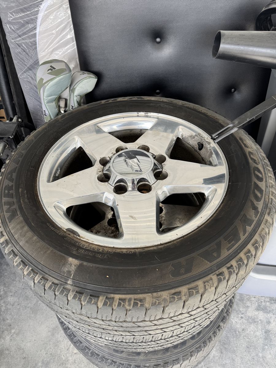 Goodyear Wrangler 265/70R17 All-Terrain Tires & Chrome Wheels (Set of 4) for Trucks/SUVs 8x180