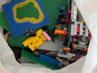 Legos - Giant Bag of Random Pieces