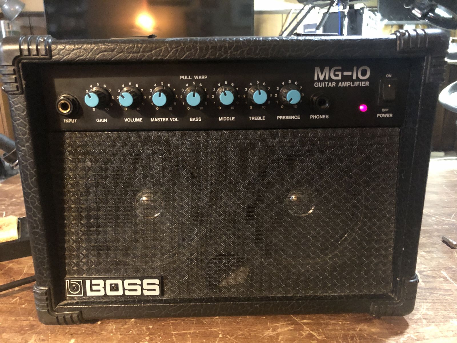 Boss MG-10 10-watt 2x5" Guitar Combo Amp
