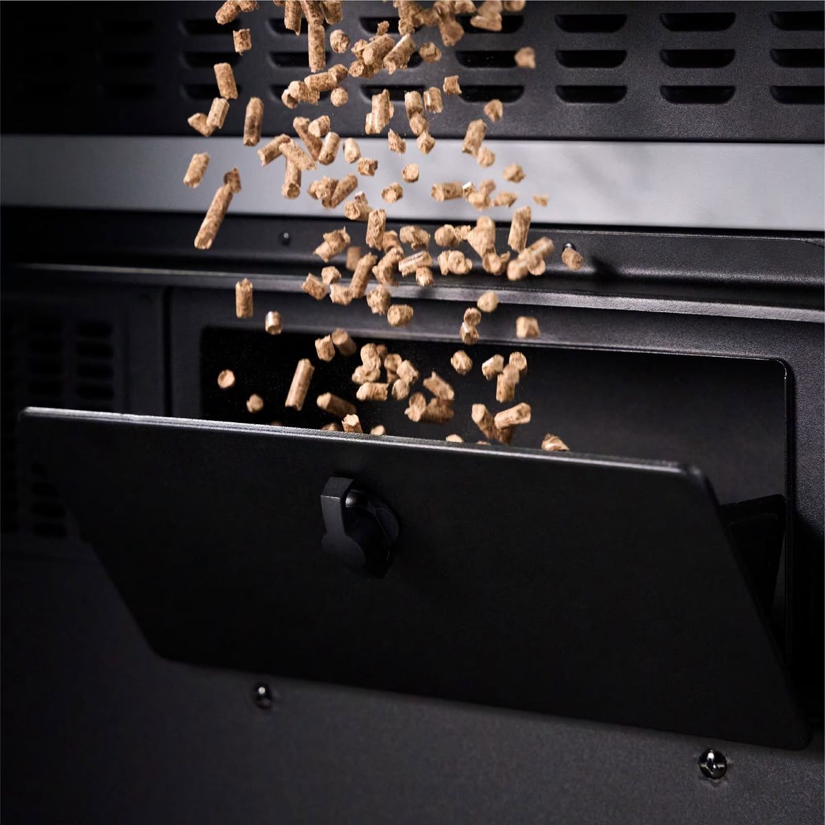 Main image 4