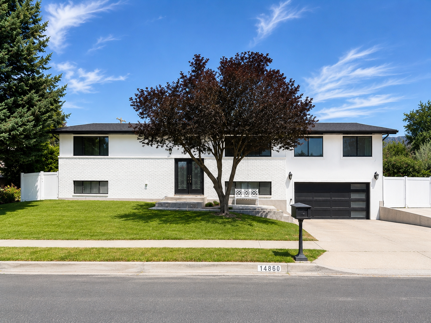 Remodeled 5-Bedroom Highland Home | Huge Fenced Yard | RV Parking | Mountain Views