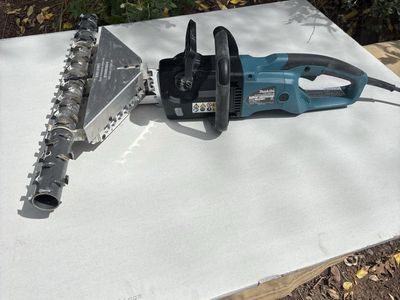 Spray Foam Cutting Tool. For Closed Cell and Open Cell Foam.