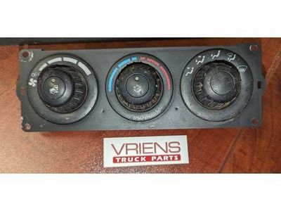 Kenworth T800 Heater/AC Temperature Control, Part # F21-1013-21-000