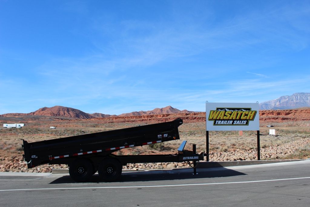 2026 PJ Trailers D8162