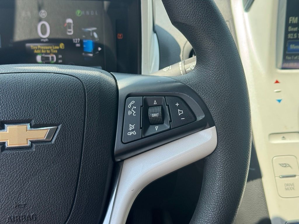 Main image 10