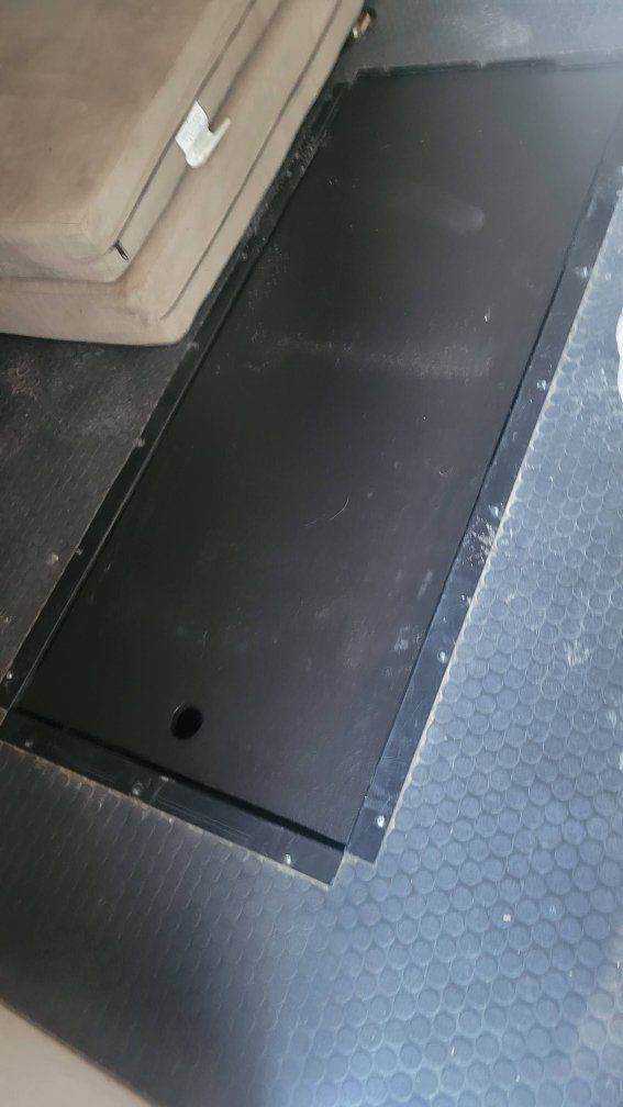 Main image 11