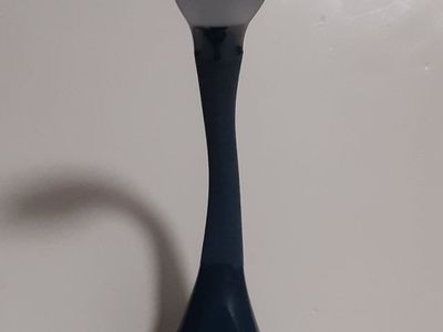 New Modern Premium LED Desk Lamp with Wireless Charger, Touch Control Interface for Home, School, Work - Model: Swan1