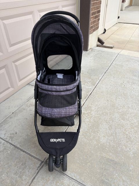 Gen7 Pet Starry Night Gray Regal Plus Pet Stroller