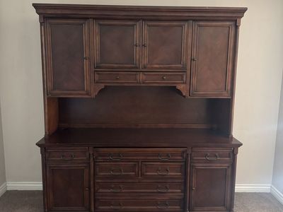 Classic Dark Wood Hutch Cabinet with Storage Drawers & Doors - Excellent Condition