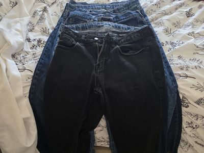Old Navy Men's Jeans Bundle Lot of 4 - Size 30x32