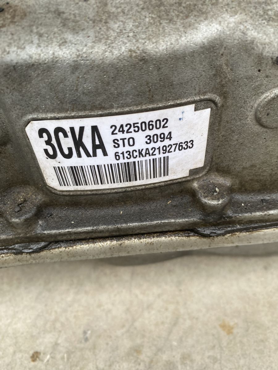 2013 Chevy suburban transmission (core)