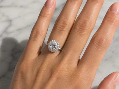 2.17CTW lab Round Brilliant Halo Engagement Ring – 14K White Gold, E/VS1 IGI Certified