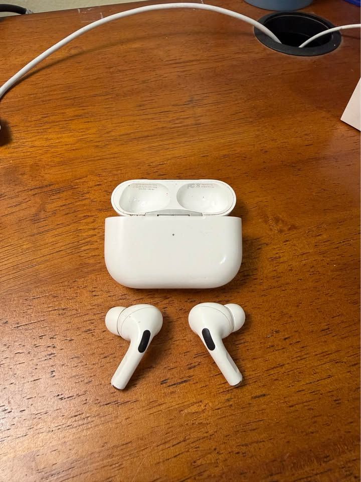 AirPods Pro gen 1
