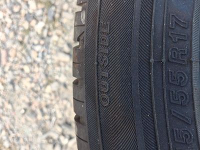 215/55/17