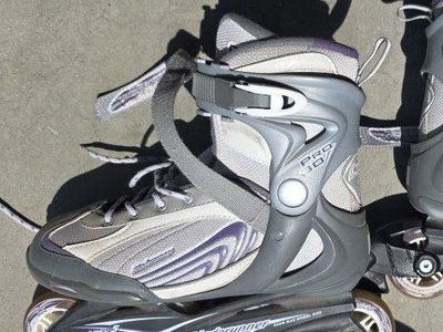 Bladerunner Pro 80 Inline Skates size 10 (roller blades)