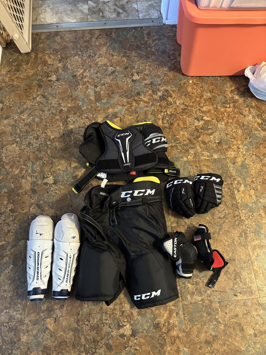 CCM JUNIOR HOCKEY GEAR FOR SALE AS is