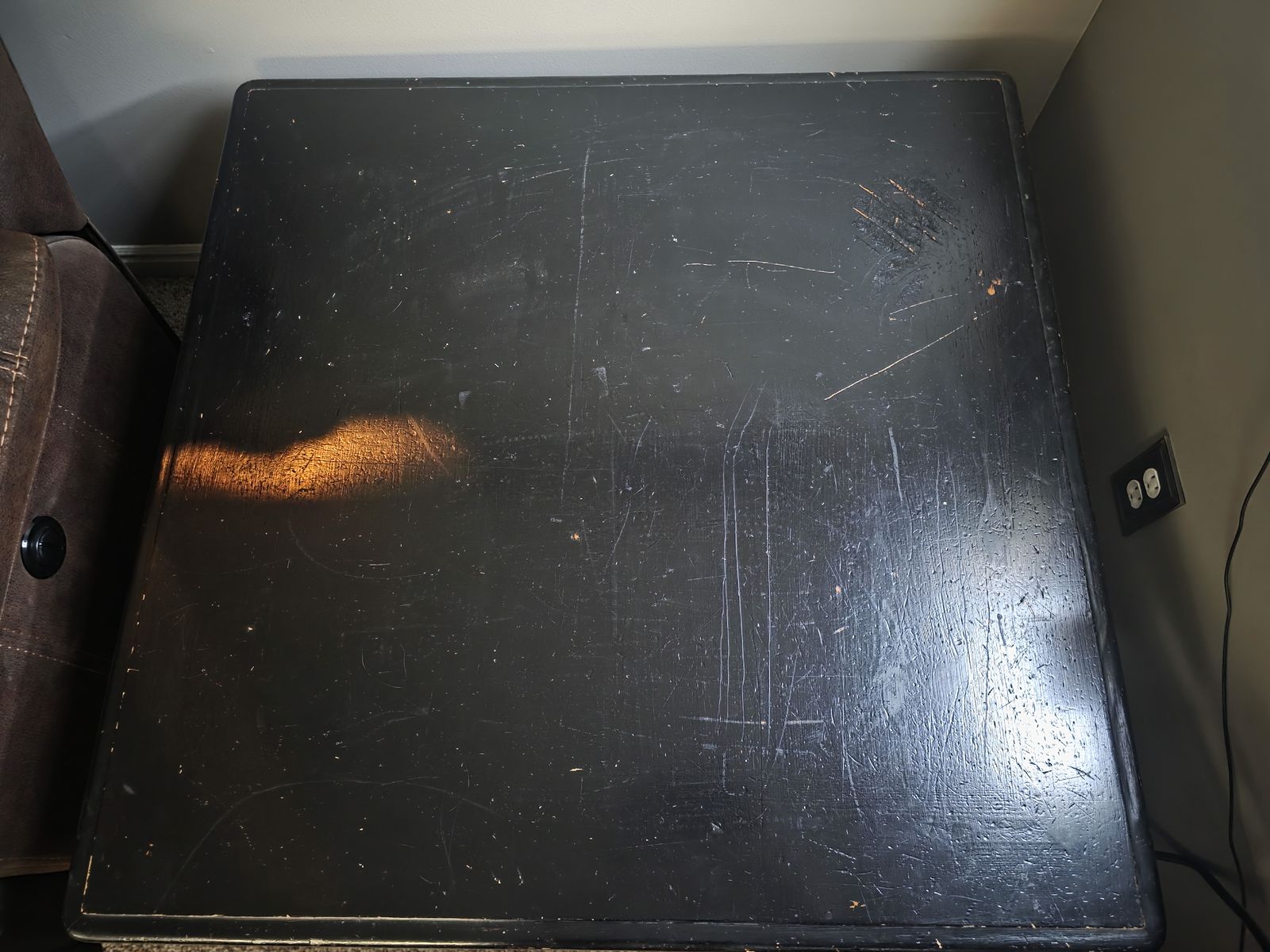 Main image 3