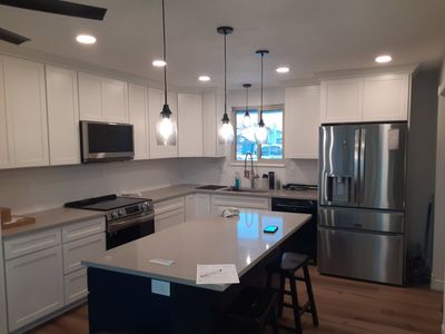 Countertop Installation | Granite Countertops | Quartz Countertops | Bathroom Renovations | Kitchen Remodels