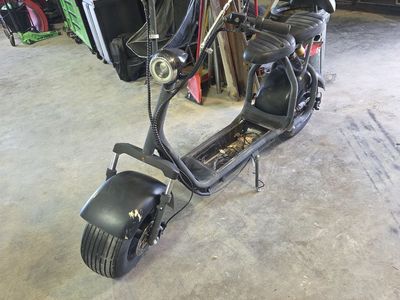 Scooter with no motor NEED IT GONE ASAP