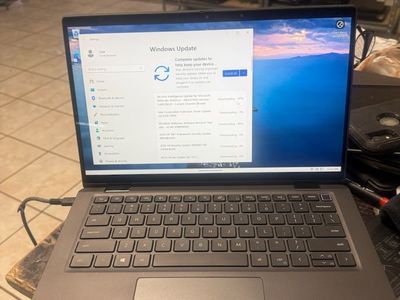 UNBEATABLE DEAL ON SWEET DELL TOUCHSCREEN BUSINESS CLASS LAPTOP WITH WARRANTY