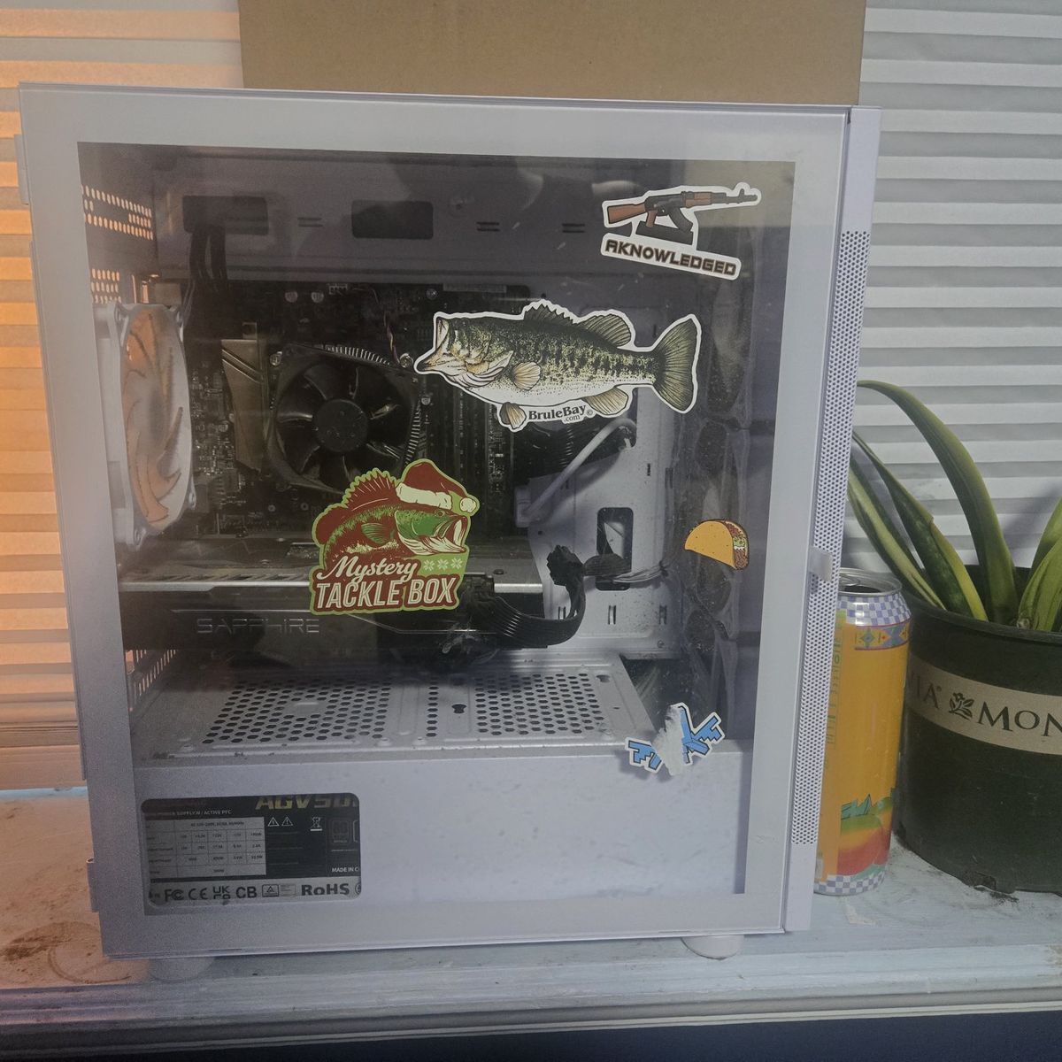 Custom Gaming PC Desktop - White Case, Sapphire Graphics Card