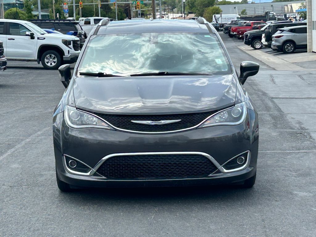 Main image 9