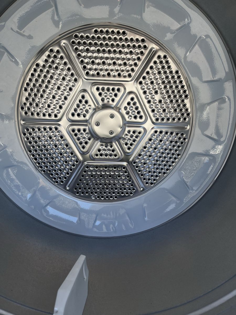 Main image 5