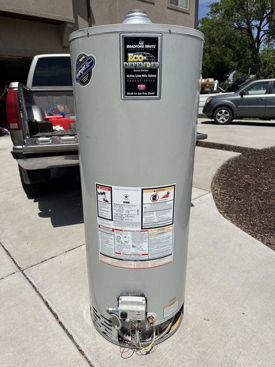 50 Gallon Hot Water Heater - Bradford White