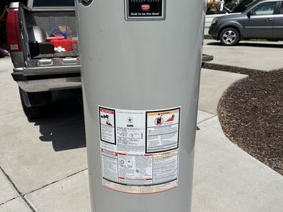 50 Gallon Hot Water Heater - Bradford White
