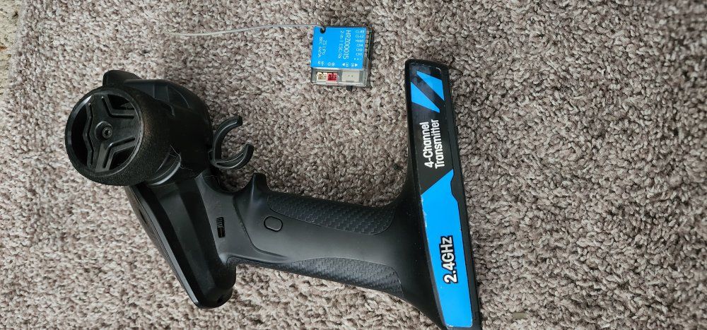 Axial scx24 v2 2 in 1 esc/receiver,transmitter