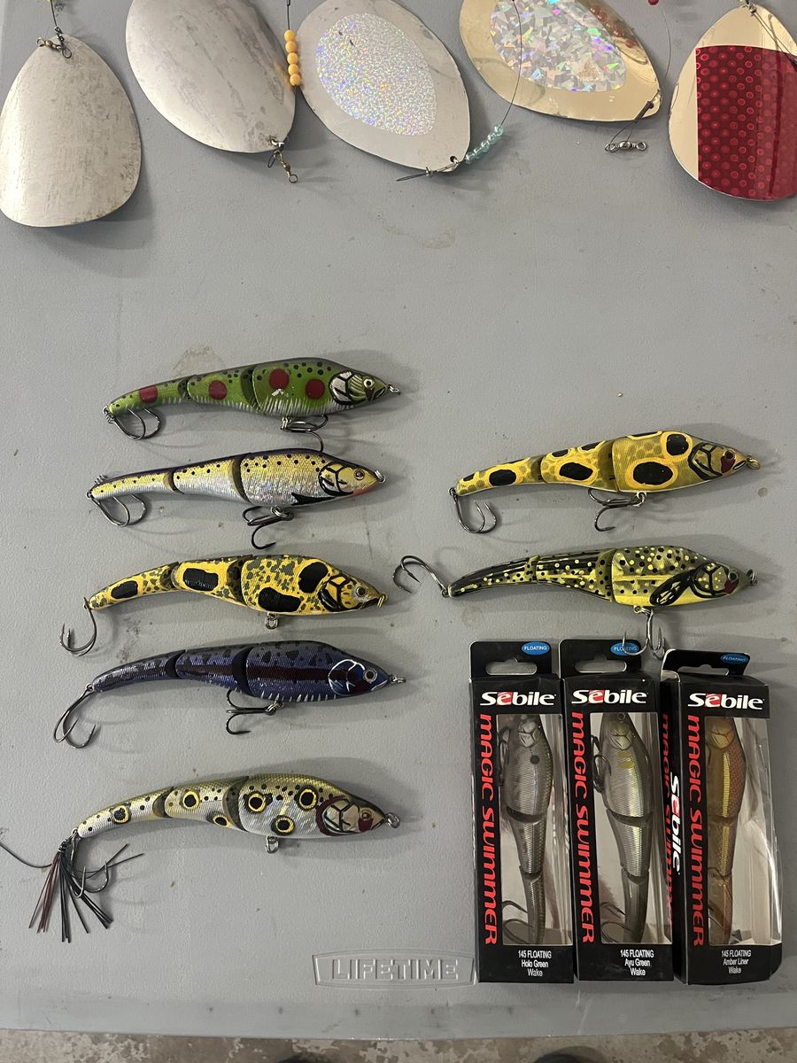 Musky Bass Lake Trout Lures
