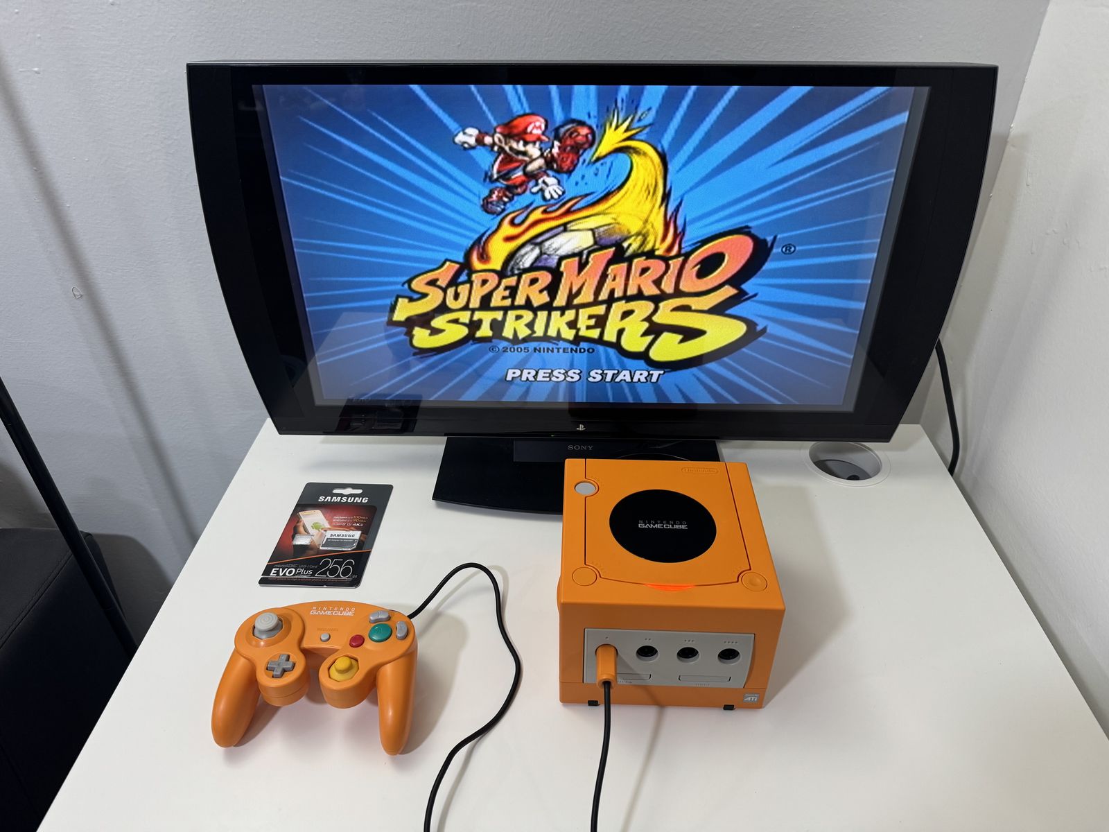 Nintendo Gamecube Orange Spicy / Modded W/ Games