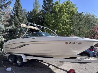 2002 Chaparral 220 SSI