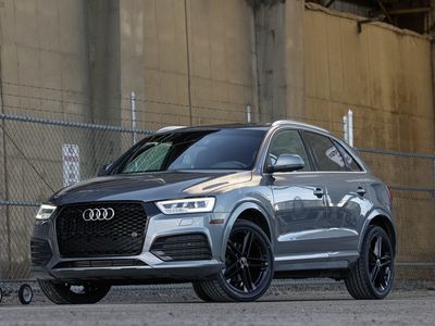 2016 AUDI Q3 2.0T quattro Prestige