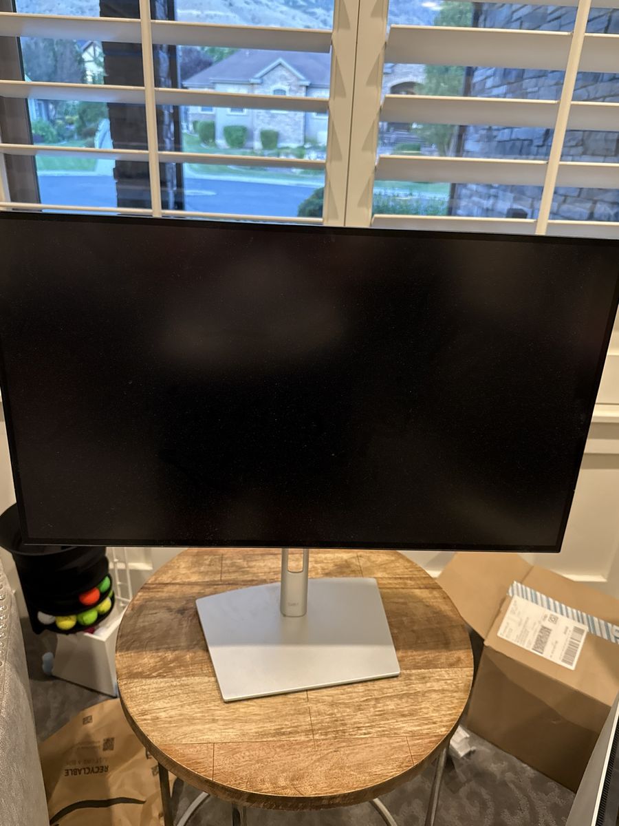 Dell USB-C Docking Station Monitor U2723QE